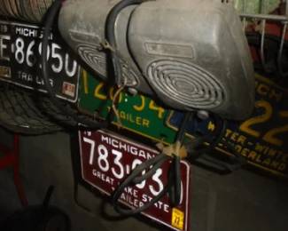 DRIVEIN SPEAKERS PLATES