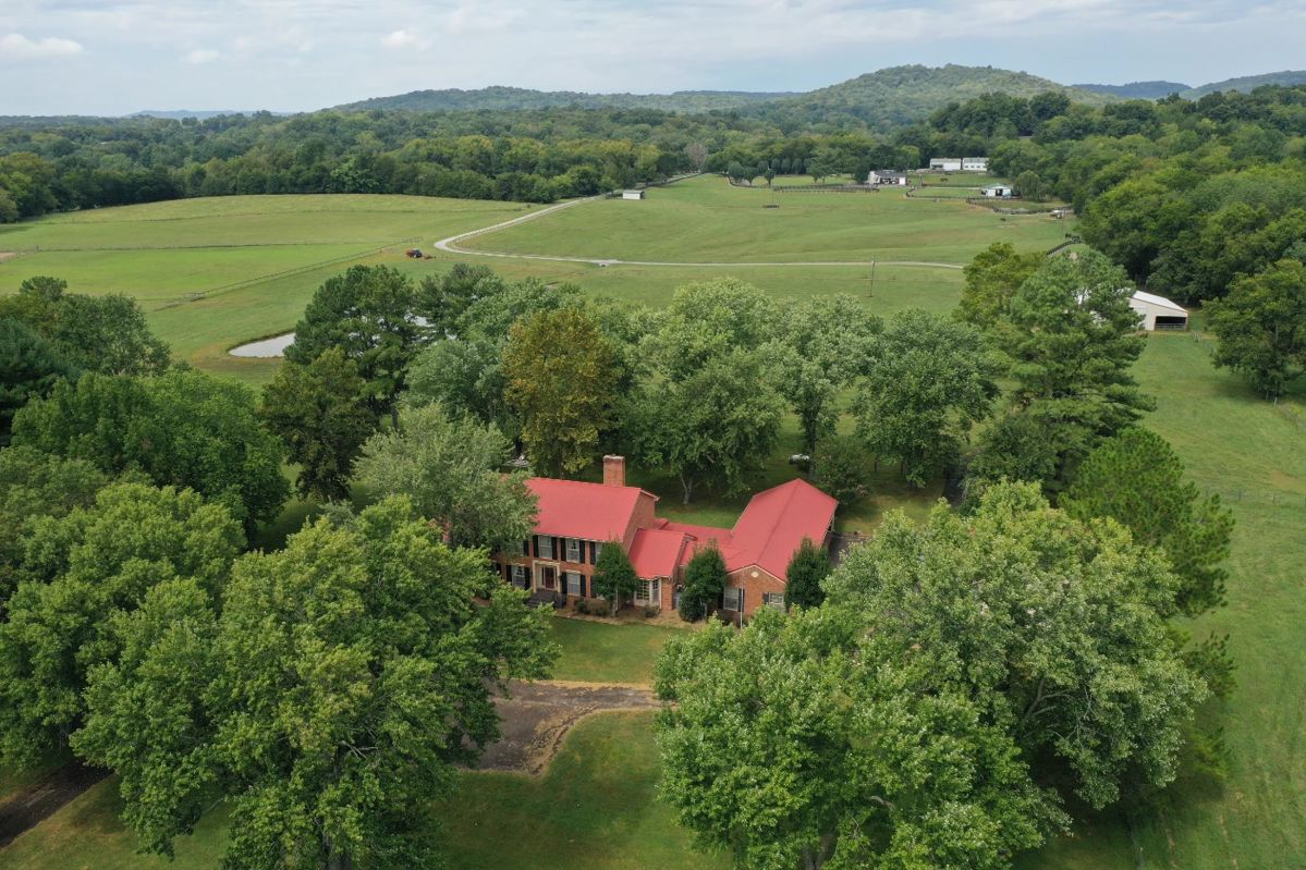Arrington 4 Million Home Estate Sale 30... starts on 9/8/2023
