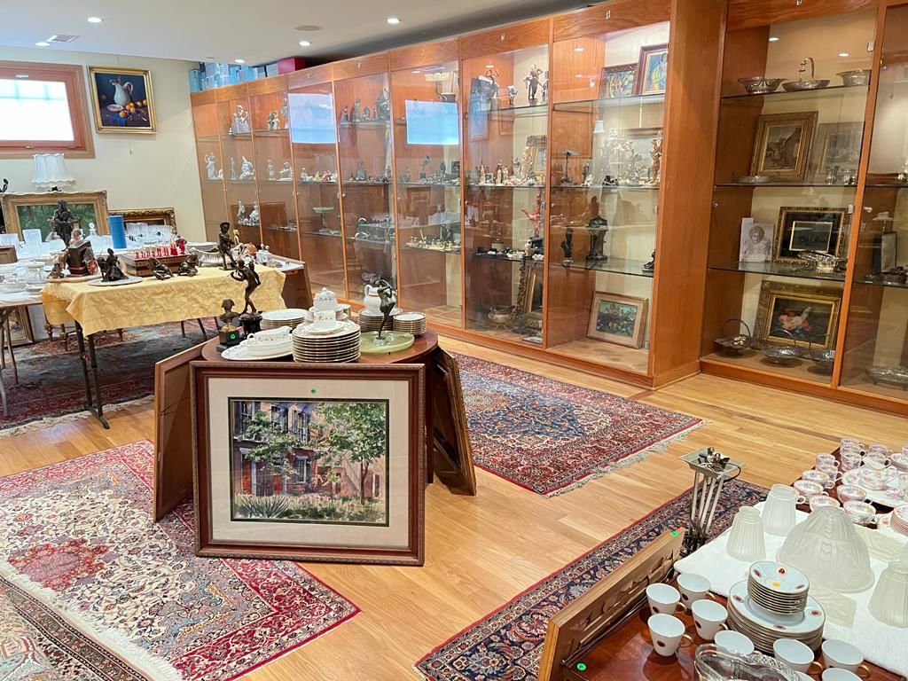 Beverly Hills Sale Not To Be Missed starts on 9/9/2023