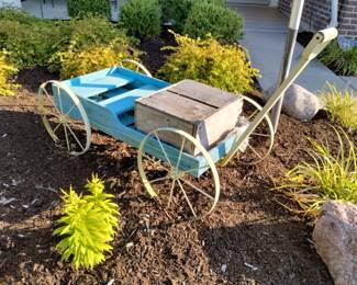 Wood & metal wagon