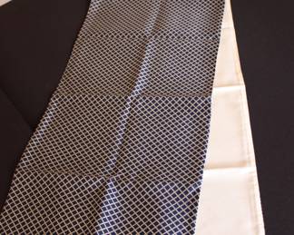 Jim Thompson brand new scarf