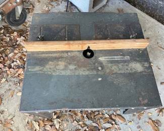 router table with router