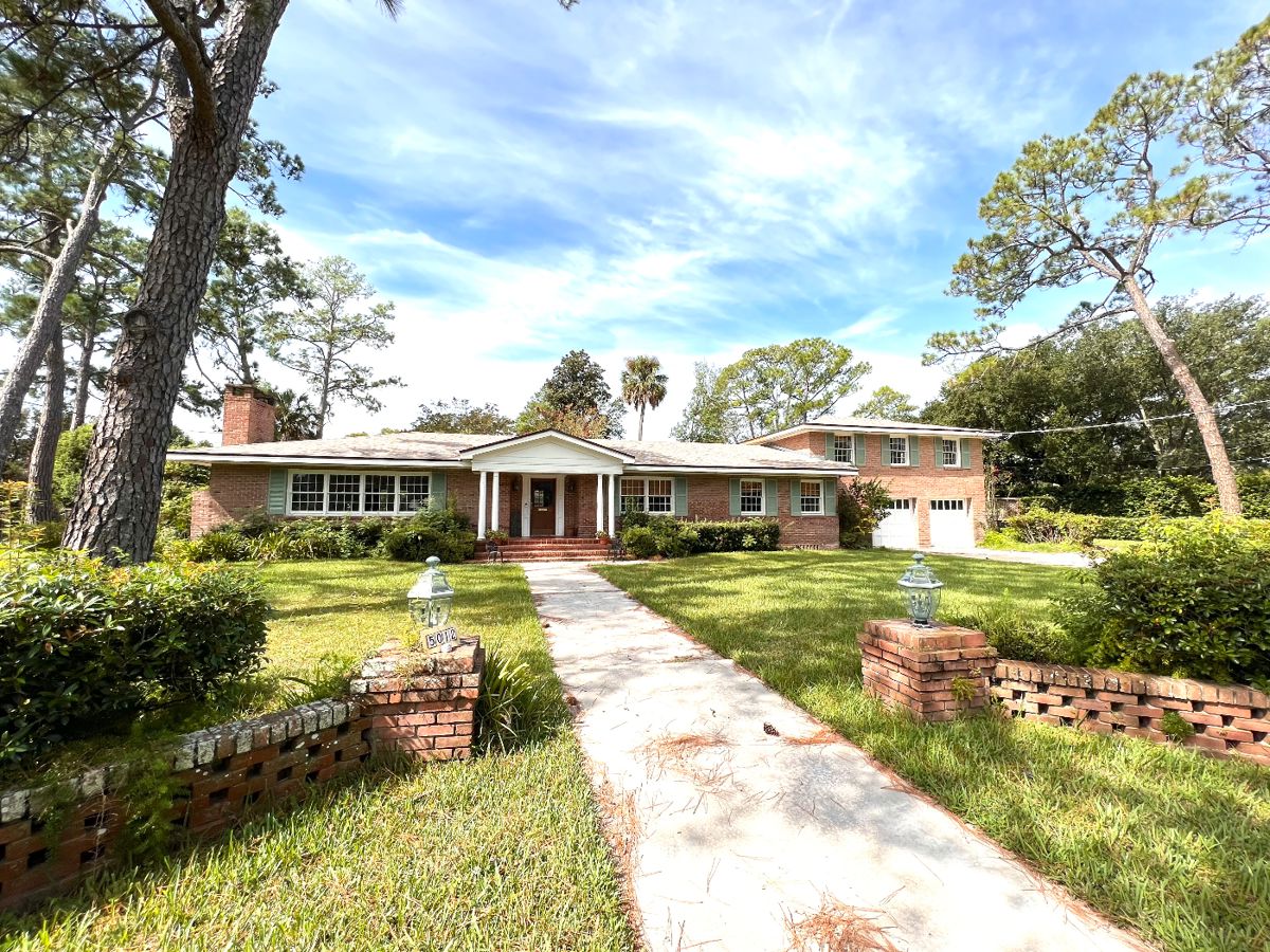 Amber Lane is pleased to host Ortega Estate Sale starts on 9/14/2023