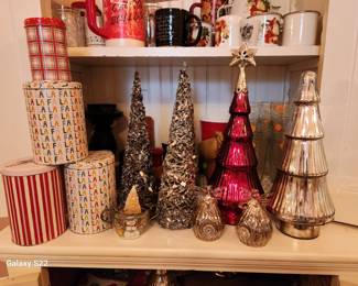 Coffee Cups & Miscellaneous Christmas Trees