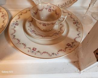 Arcadia Syracuse China