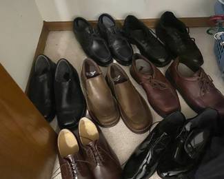 very little mens clothes  size 10 1/2  EEE and 13 