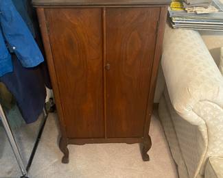 antique 2 door sheet music cabinet-mahogany