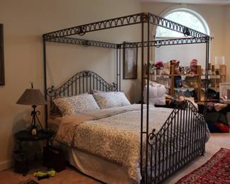 KING SIZE BED