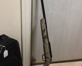 GAMO .177 CAL PELLET GUN