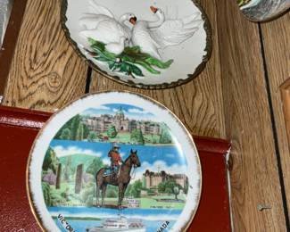 Plates on wall - kitchen