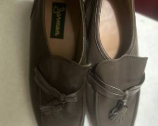 Men’s shoes, Master closet