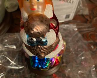 Thomas Pacconi collection of Christmas glass 