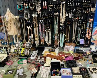 Necklaces, Bracelets, Earrings, Pins, Vintage Brooches, Watches, Sets