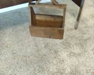 Vintage j
Handcrafted shoe shiner box