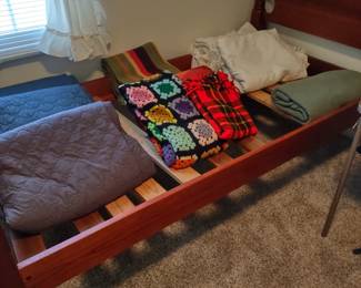 Vintage quilts blankets 