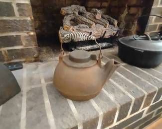 Wagners iron kettle