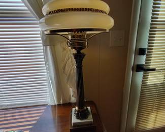 Lamp with marble base