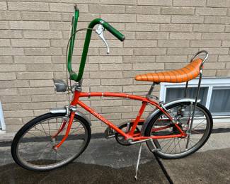 Vintage Mid Century Schwinn 1970s Sting Ray bike 