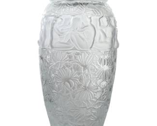 Lalique French Crystal Deco Angelique Covered Vase