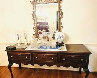 Henkel Harris Virginia Galleries sideboard