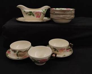 https://www.auctionninja.com/hewitt-estates-and-antiques/product/franciscan-desert-rose-dishware-200238.html