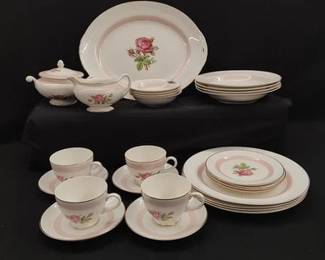 https://www.auctionninja.com/hewitt-estates-and-antiques/product/homer-laughlin-rose-dishware-set-200239.html