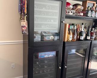 Bar / Wine Storage Refrigerator