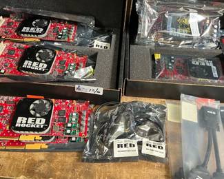 LOT OF 6 RED ROCKET GRAPHIC CARDS IN ORIGINAL BOX WITH RED DVI 1-CABLE, RED ROCKET SLOT FILLER