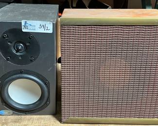2 SPEAKERS INCLUDING SAT 5 ACTIVE MONITOR, CALRAD CR-8X 16OHM VINTAGE BOX SPEAKER