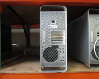 MAC A1289 S/N YMO2414020G2X2.26 GHZ QUAD-LORE INTEL XEON, 24GB RAM, 240 GB BOOT DRIVE, HAS USERNAME AND PASSWORD