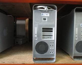 MAC PRO A1289 S/N CMVJ11EFF4MD, 2X2.4 GHZ, 6 CORE INTEL XEON, 24GB RAM, 500 GB BOOT DRIVE WITH USER NAME AND PASSWORD