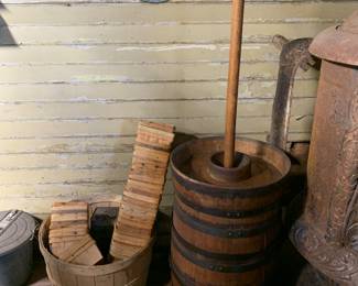 Pantry 
Butter churn 