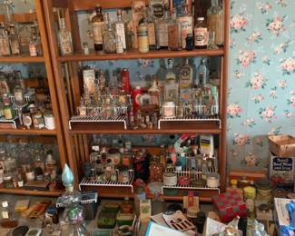 Bottle Room
Perfume bottles/powder/talc tins/hair tonics/nail polish
*Not completely set up yet but needed to photograph!