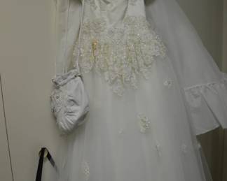 Vintage wedding dress
