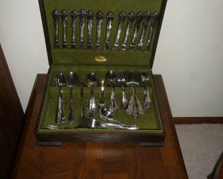 set of flatware in the box
