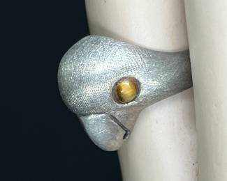 Silver tone Parrot w/ Tiger Eye Ring
