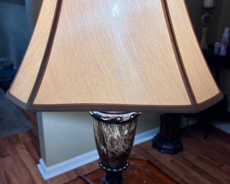Table lamp