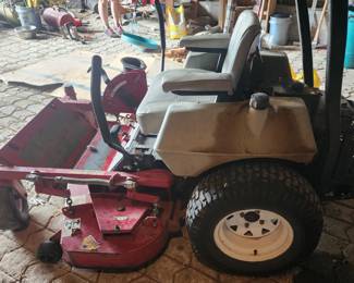 1999 Exmark Lazer Model LHP4819KA 48 inch Zero turn mower 19.0 Kawasaki engine