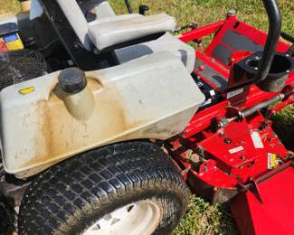 1999 Exmark Lazer Model LHP4819KA 48 inch Zero turn mower 19.0 Kawasaki engine