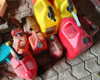 Gas cans
