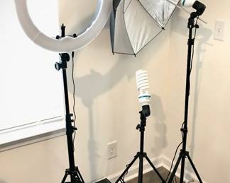 Professional Lighting Equipment 