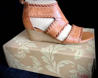 Women's Shoes, Many Brand New in Box, Sizes 9-10