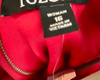 Women's Clothing, Many New with Tags, Sizes L-XXXL 