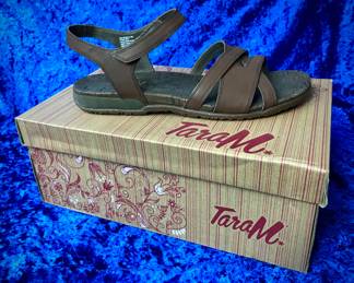 Women's Shoes, Many Brand New in Box, Sizes 9-10