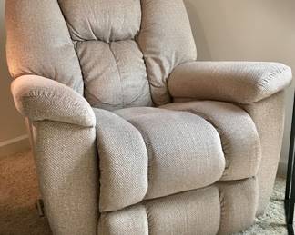 La-Z-Boy, 2 Available 