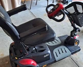 Buzz Around EX 3-Wheel Mobility Scooter with Basket - Battery Works Great!