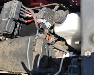 33 - 2019 GMC Canyon 4x4 crew cab pickup truck 17,000 original miles, clean title