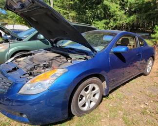 35 - 2008 Nissan Altima 2-door coupe 176k miles, runs