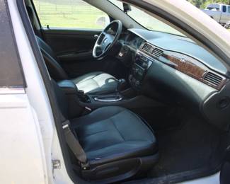 36 - 2012 Chevrolet Impala 4-D w/ 60,000 miles runs