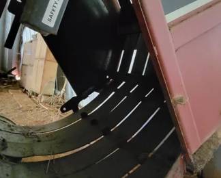 128 - Hesston Twine Tie